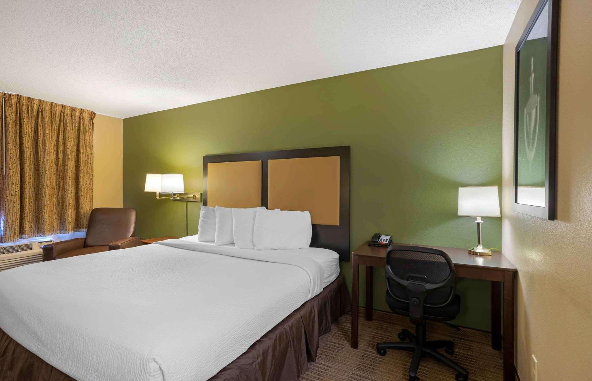 Extended Stay America Select Suites - Springfield - South Exterior foto